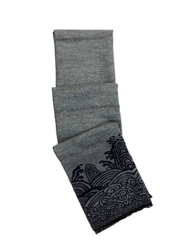 Traditional Oriental Pattern Scarf - Image 2